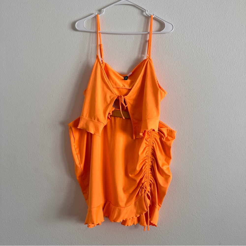 Vibrant orange two piece outfit DIVIDED H&M